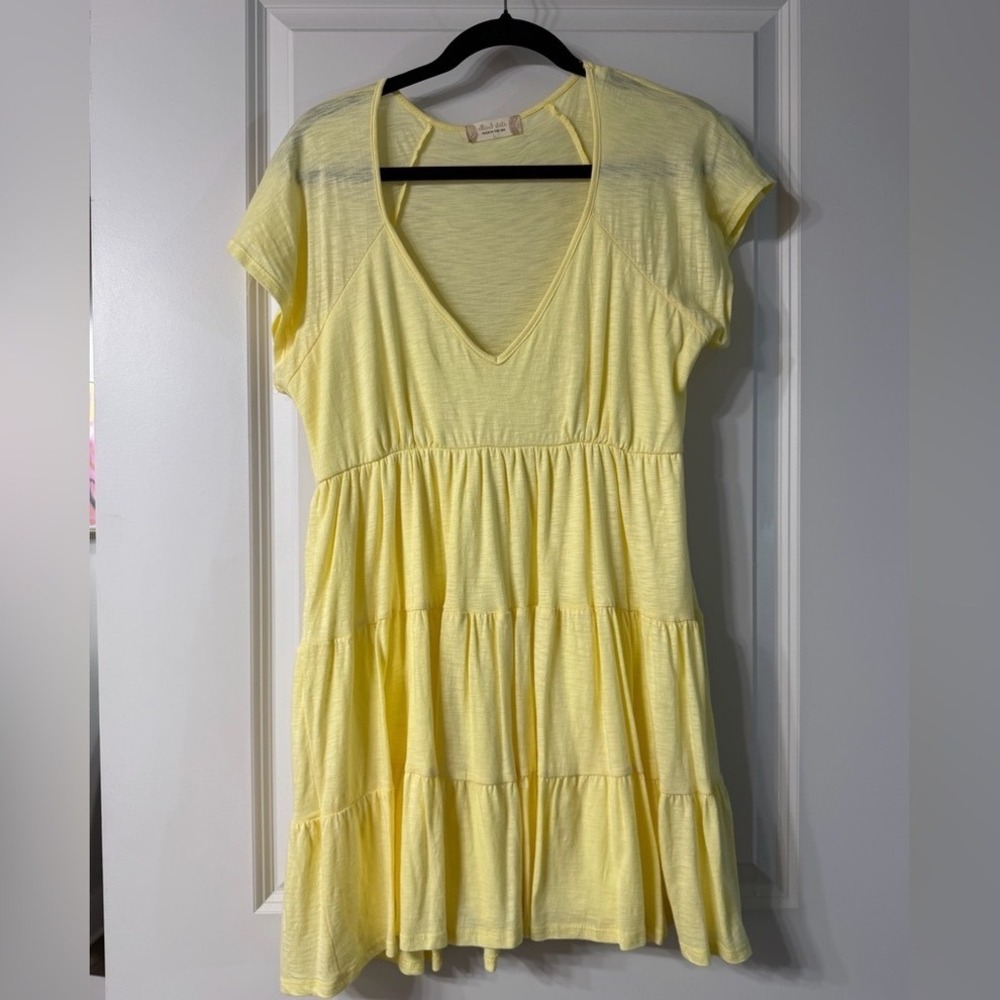 Altar'd State Yellow Tiered Babydoll Mini Dress V-Neck Short Sleeve Large